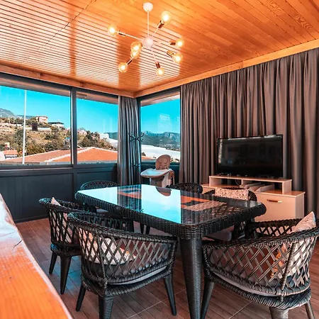 Polat Village Аланія