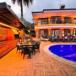 Polat Village Villa