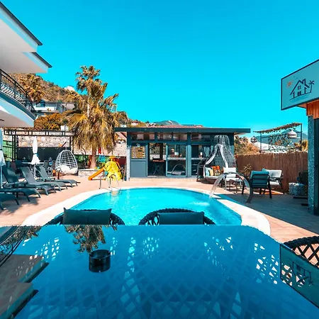 Polat Village Villa *